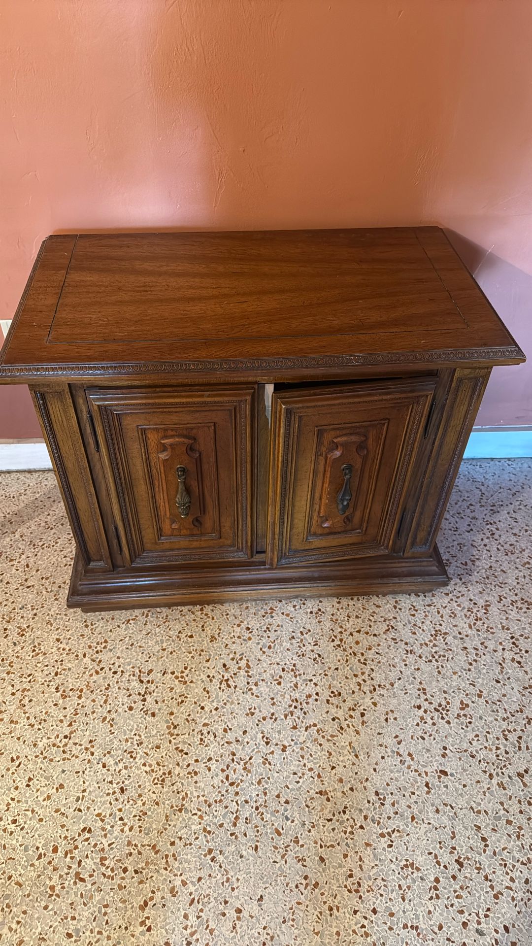 Free Nightstand