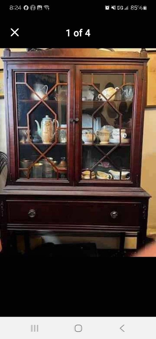 Antique solid mahogany dining Set
