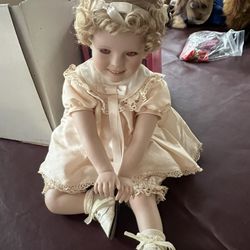 Danbury Mint Bisque porcelain Shirley Temple toddler doll 