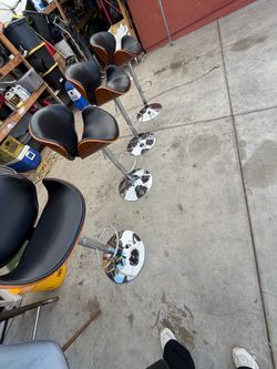 4 chairs