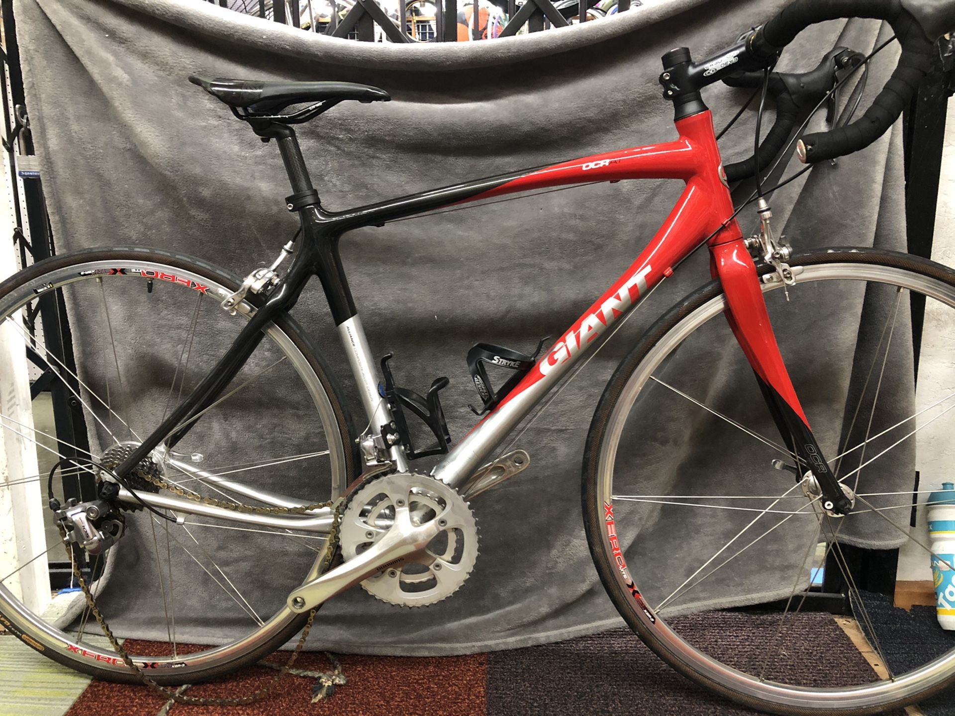Road Bike ready to ride Giant OCR A1
