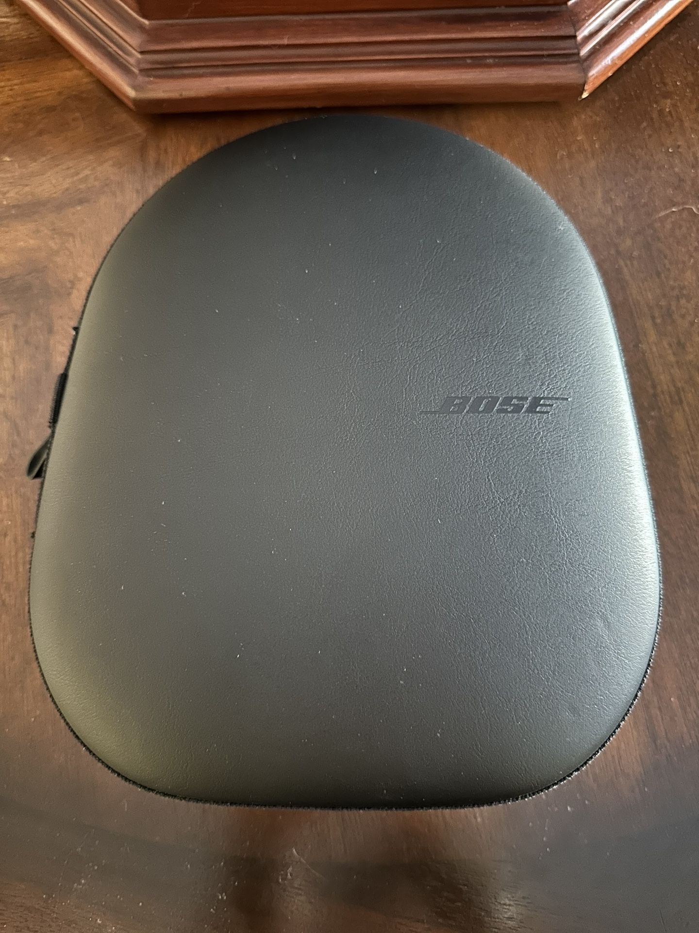 Bose Noise Cancelling Headphones 700