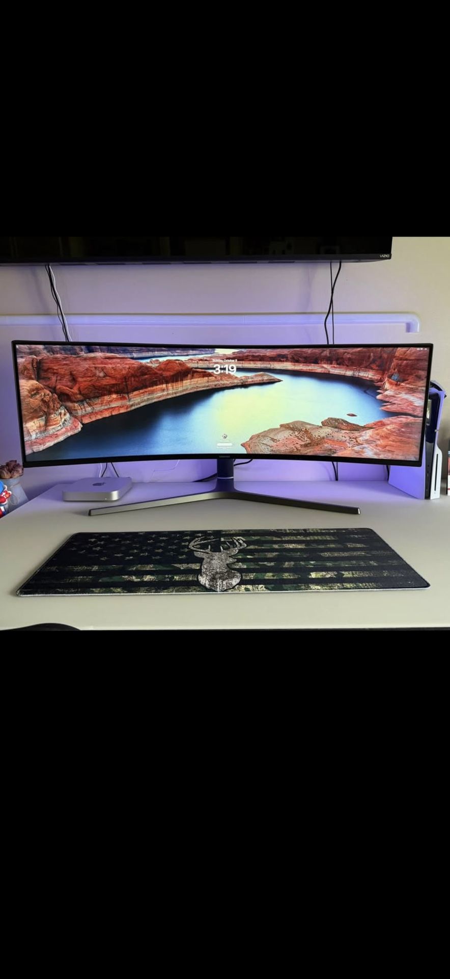 Samsung CHG9 Series 49” LED Monitor