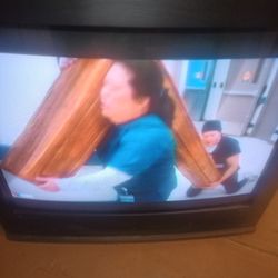 Vintage GE TV 2000 31 GT740 with Apex digital converter box DT250