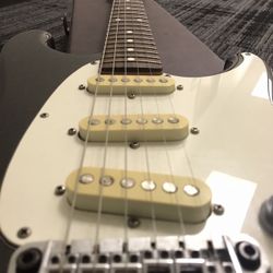 Ibanez Roadstar II Vintage Electric Guitar