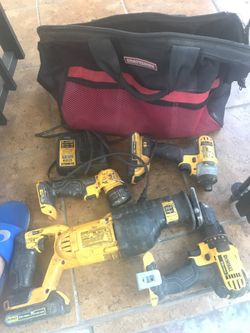 Taladros soso y lanpara cargador