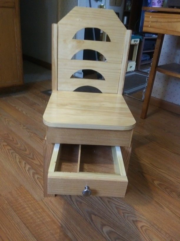 Solid Wood Chair With Drawer 8-12 Year Old Buitiful Finish