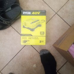 Ryobi 40 Volt Rapid. Charger