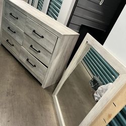 Bedroom dresser 