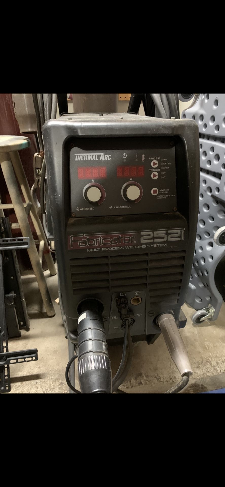 Thermal Arc Fabricator 252i