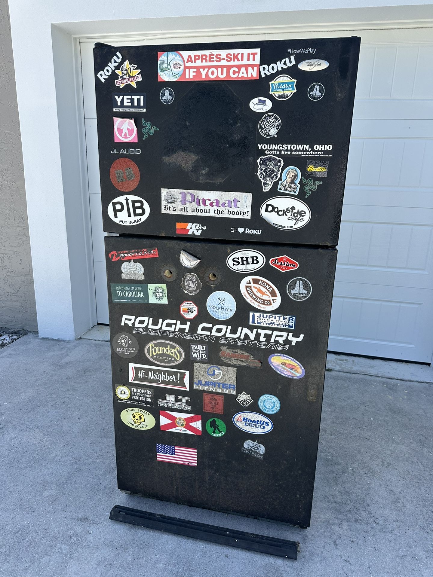 Working Refrigerator Used As Beer Keg Cooler