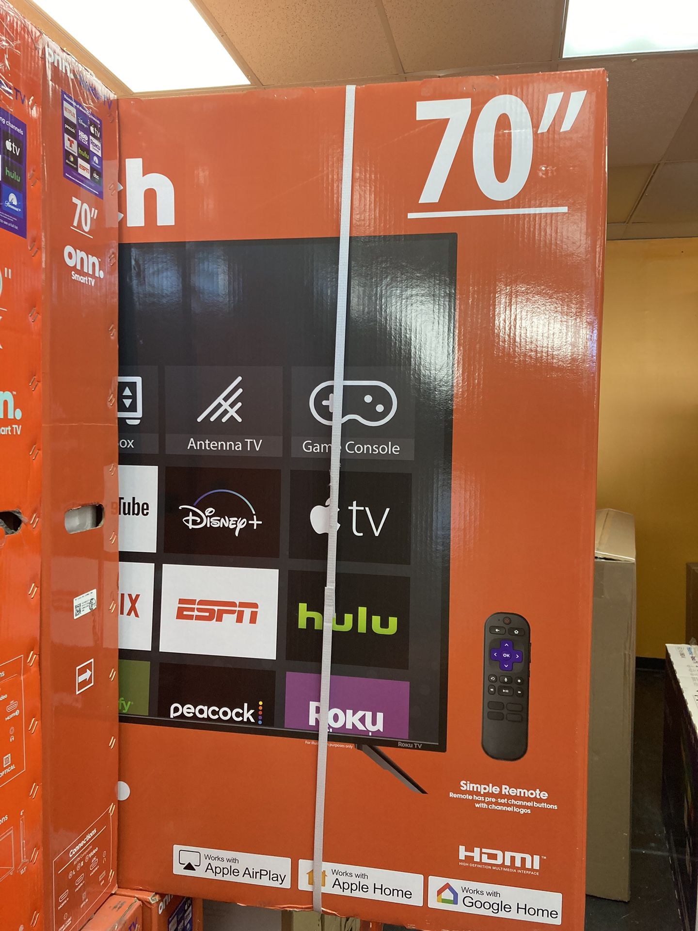 70”onn Roku Smart TV