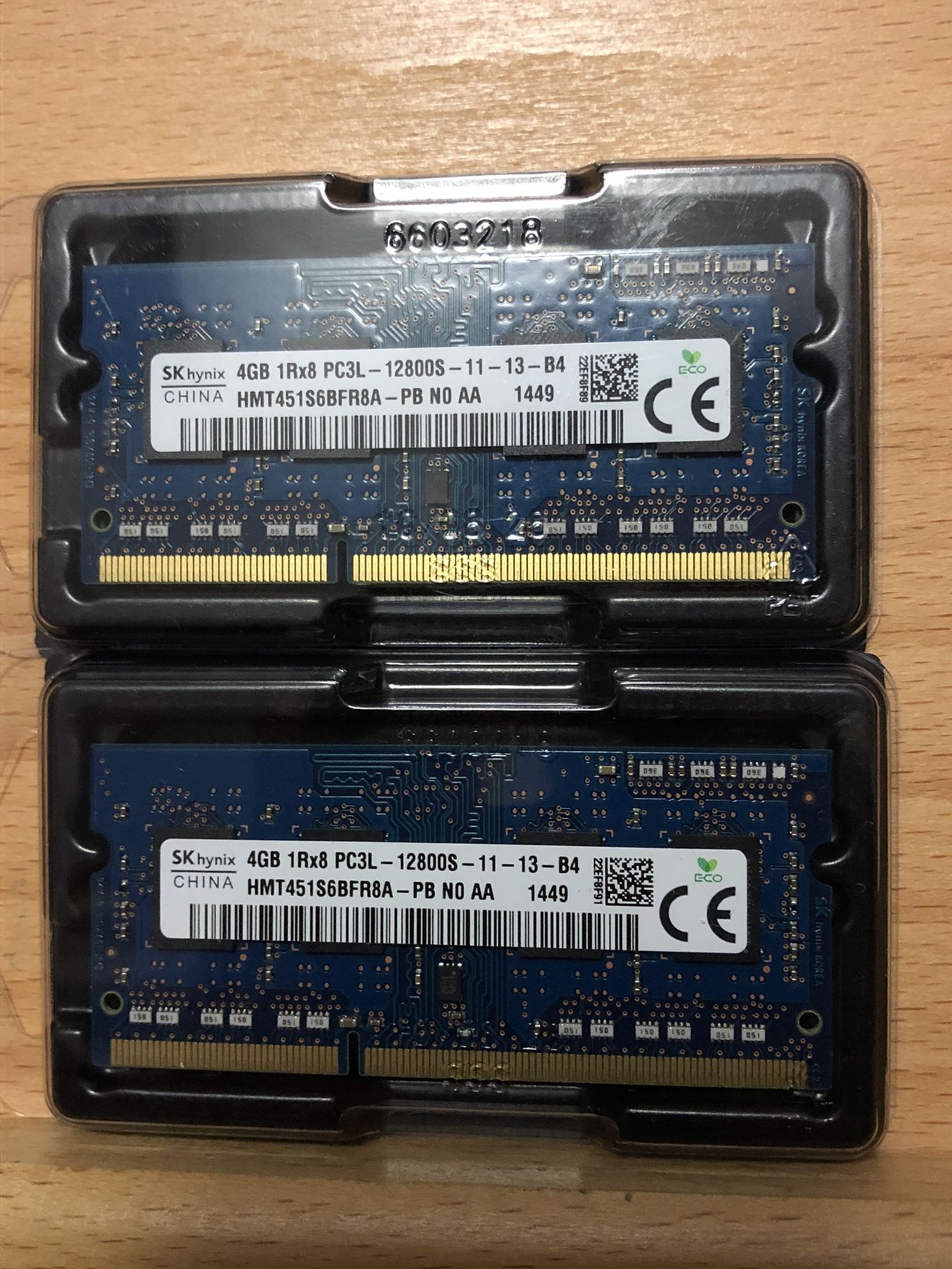 X2 TWO - 4GB Memory Cards