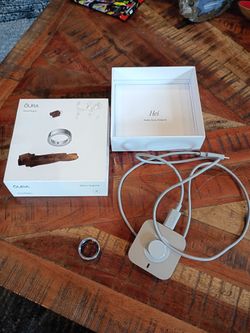 Oura Ring 4 Silver Size 8