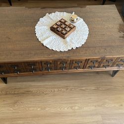 Coffee & Corner Tables