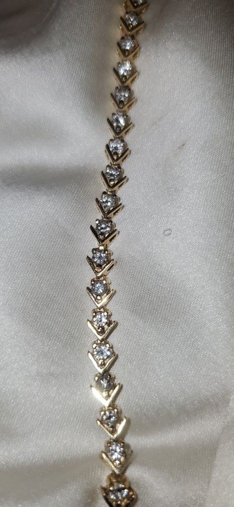 Beautiful 14K Diamond Tennis Bracelet 7.25"