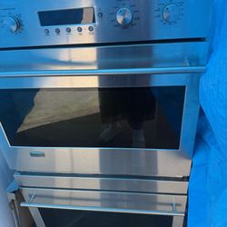 Double 27 1/2". Oven Range