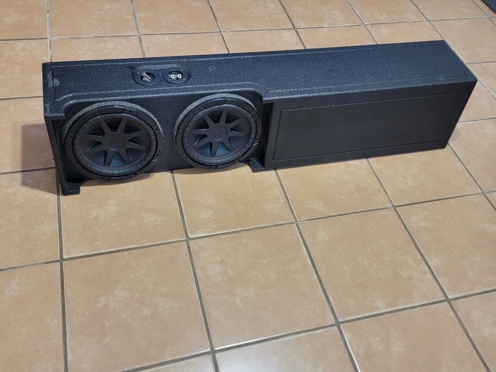 10" Kicker Comp VR for 2019-2024 Dodge Crew Cab excellent working condition