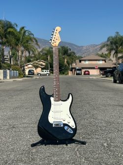 2004 Fender Squire Stratocaster SE