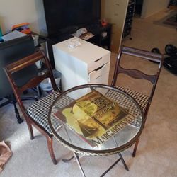 Glass Table And Wooden Chair $50 Buy It Today ! 