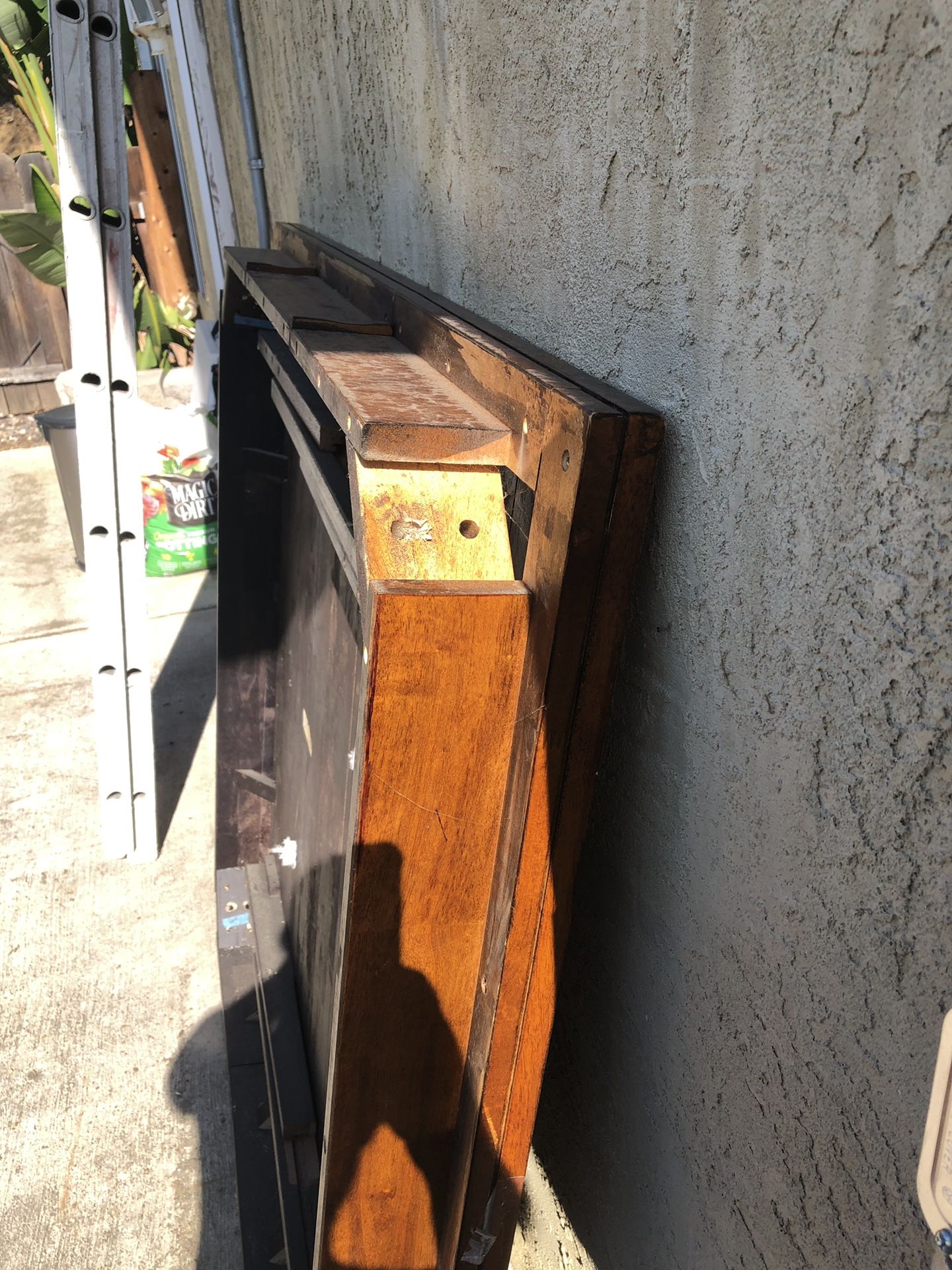 Table with no legs for Sale in El Cajon, CA OfferUp