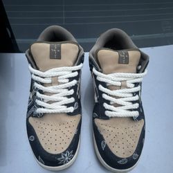 Travis Scott x Dunk Low 'Cactus Jack'