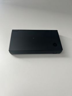 Black Nintendo DSI 175+ Games