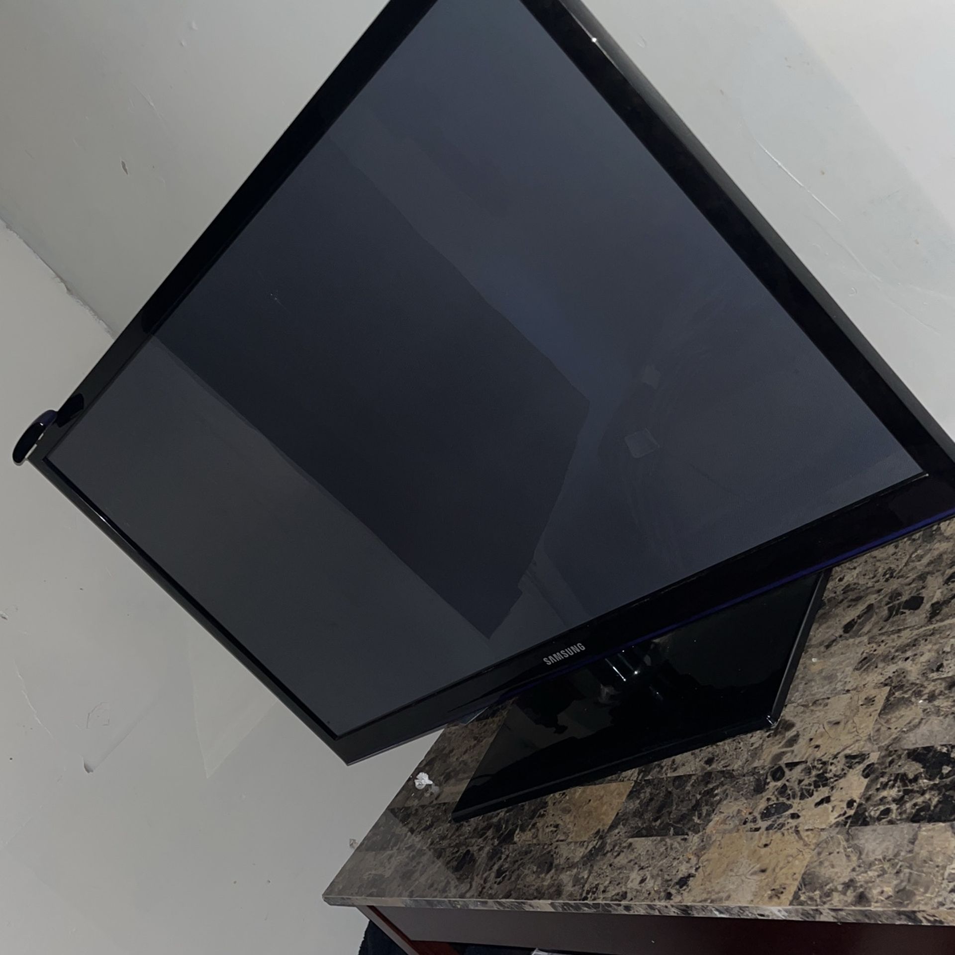 Samsung/Roku Television
