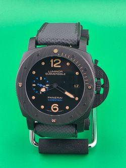 Panerai Submersible Carbotech Pam 616