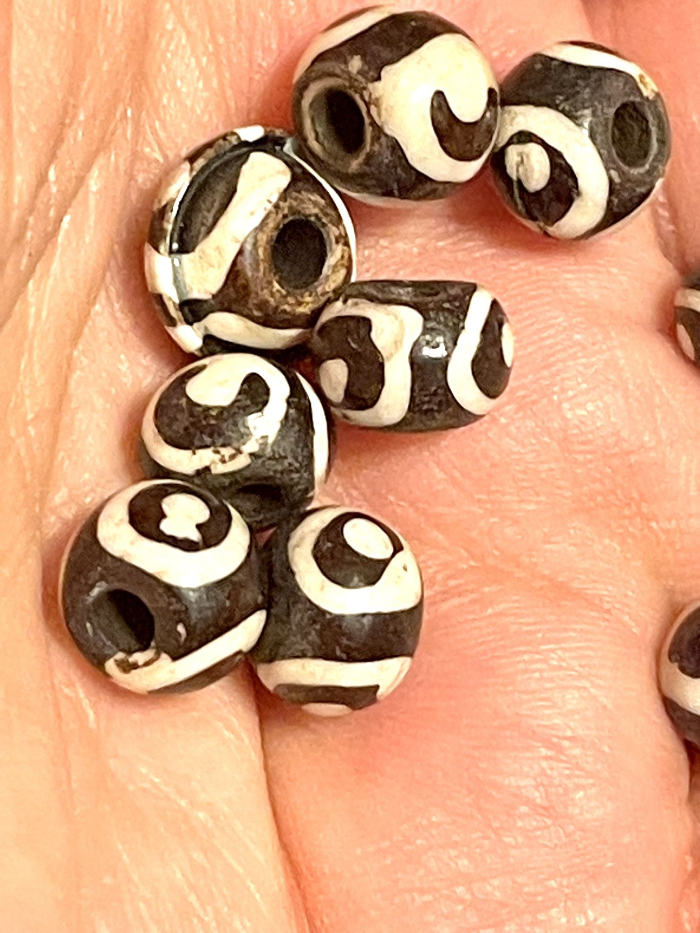 Lot Of 42 Cow Bone Saucer Beads