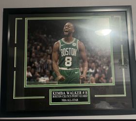 NBA Kemba Walker Auto