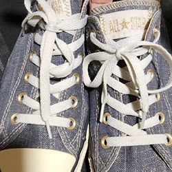 Converse Women's 9  Blue Gold Sparkle