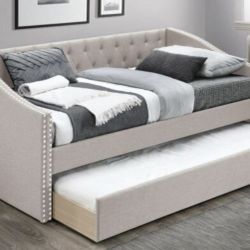 Daybed with Trundle