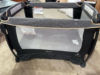 Portable crib (pack, and play style)