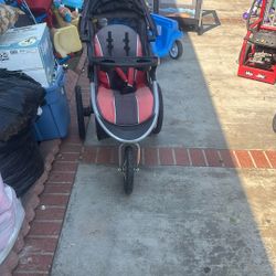 three Wheel Baby Trend Stroller