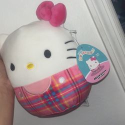 Hello Kitty Squishmallow Original 
