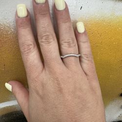 14k NATURAL DIAMOND RING 