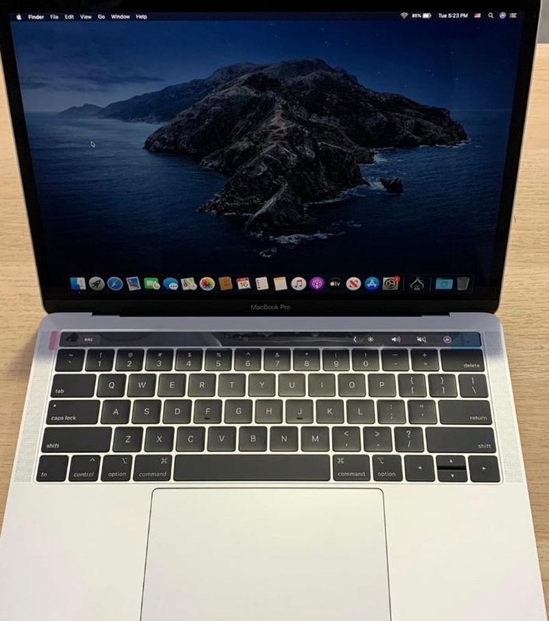 APPLE MACBOOK PRO 13” 2019 TouchBar 2.4Ghz i5 16GB 256GB APPLE MACBOOK PRO 13” 2019 TouchBar 2.4Ghz i5 16GB 256GB