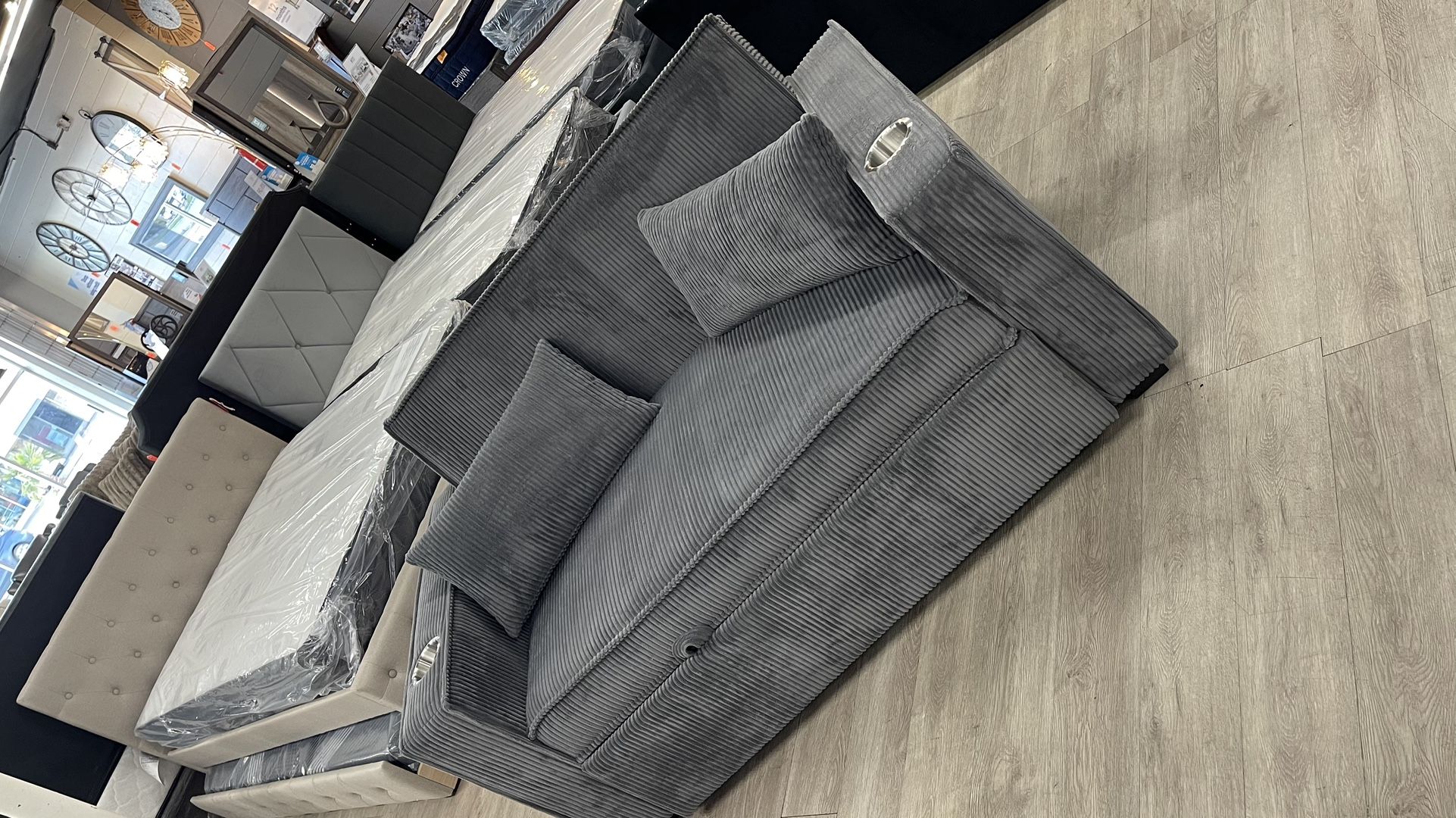 Pullout Sofa Sleeper