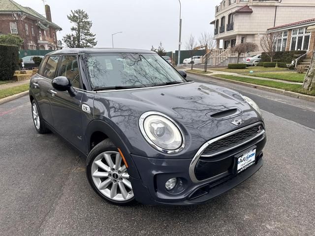 2017 MINI Clubman