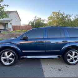 2004 Dodge Durango