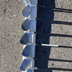 TaylorMade SIM Max OS Iron Set