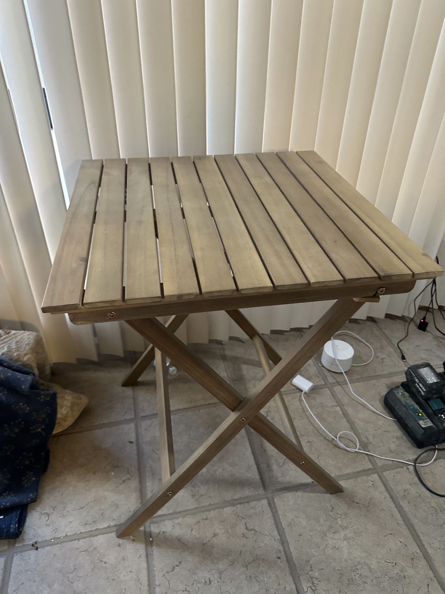 Small table with 2 chairs