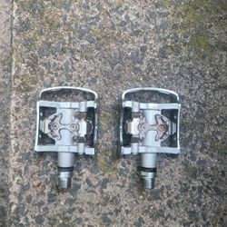 Shimano SPD clip less bike pedals 