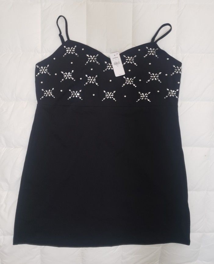 NWT Beautifully Embellished Women's Black Mini Dress From Express, Size XL! Retails For $108!!