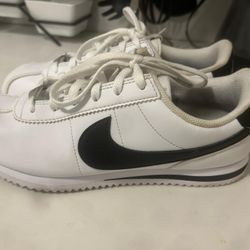 Nike Cortez