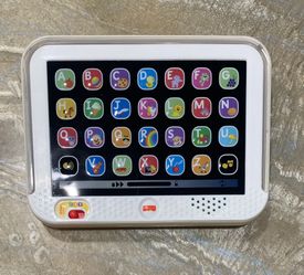 Fisher Price Laugh & Learn Smart Stages Tablet with 3x "AAA” batteries included