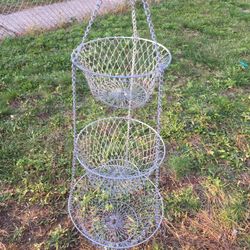 Hanging Basket Kitchen Heavy Duty Wire Fruit Organizer with Metal Ceiling