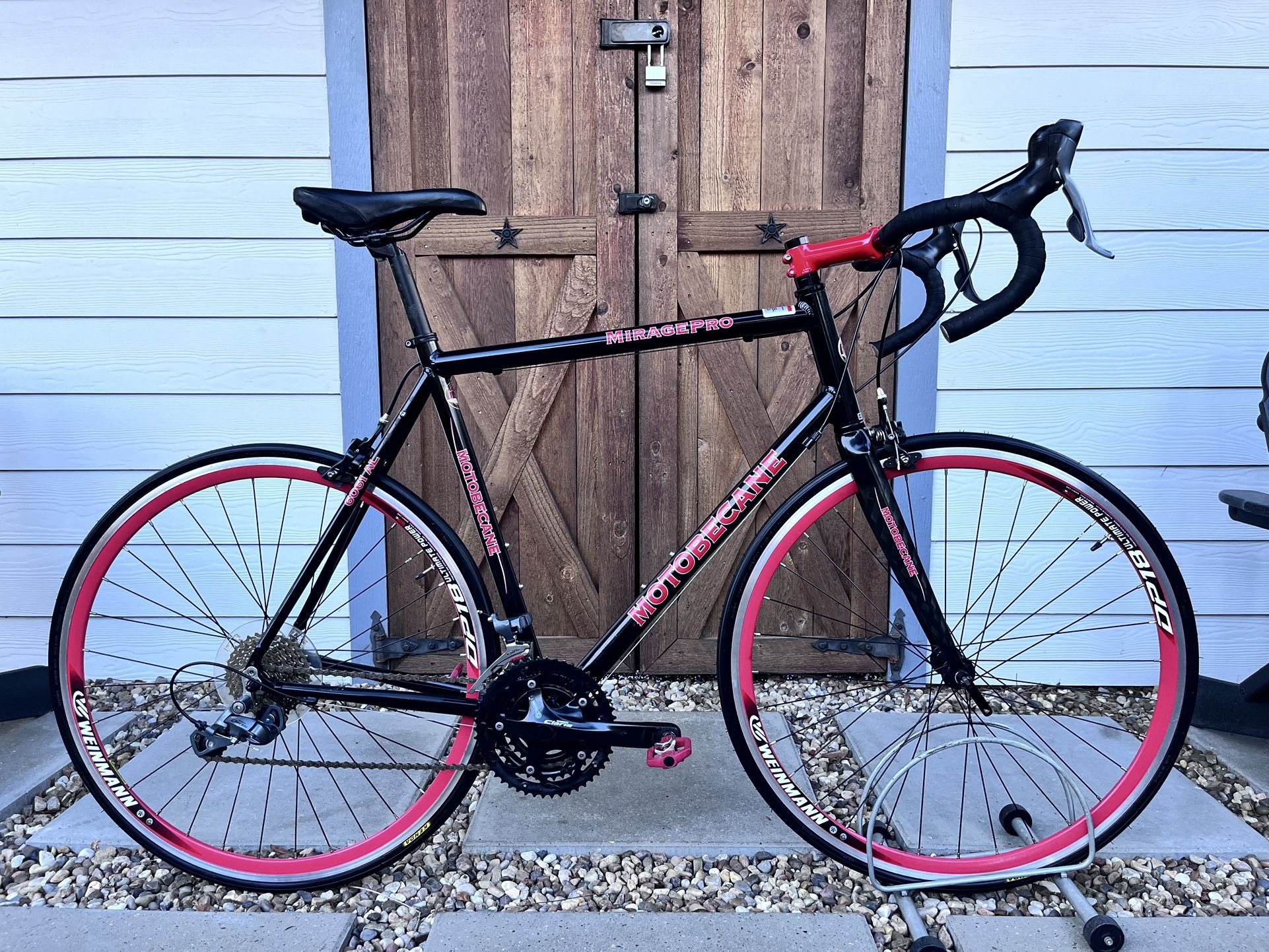 Motobecane Mirage Pro Road Bike With Carbon Fiber Like NEW