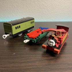 Trackmaster Thomas & Friends "Harvey W/ Coach" WORKING Motorized Train Tomy